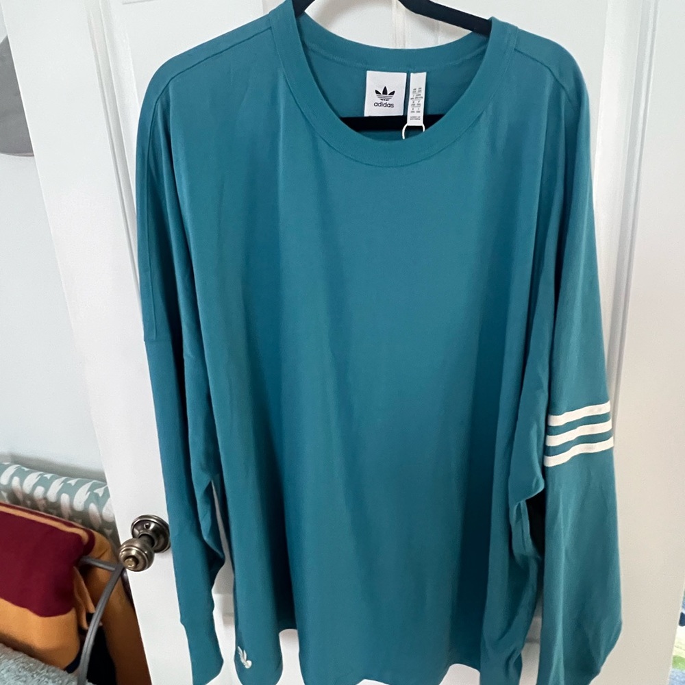Adidas Crewneck Sweatshirt NWT